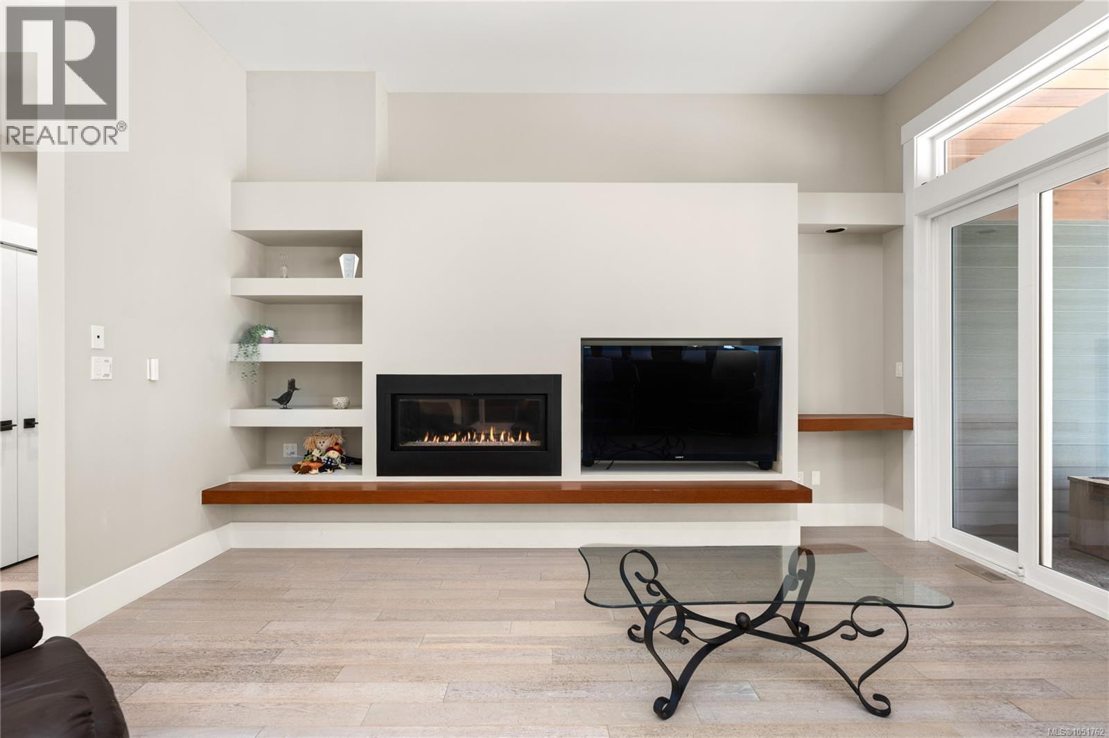 3349 Creekside Pl - Image 12
