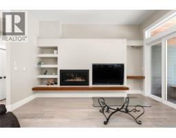 Entrance - 3349 Creekside Pl, Nanaimo, BC V9R7C7 Photo 12