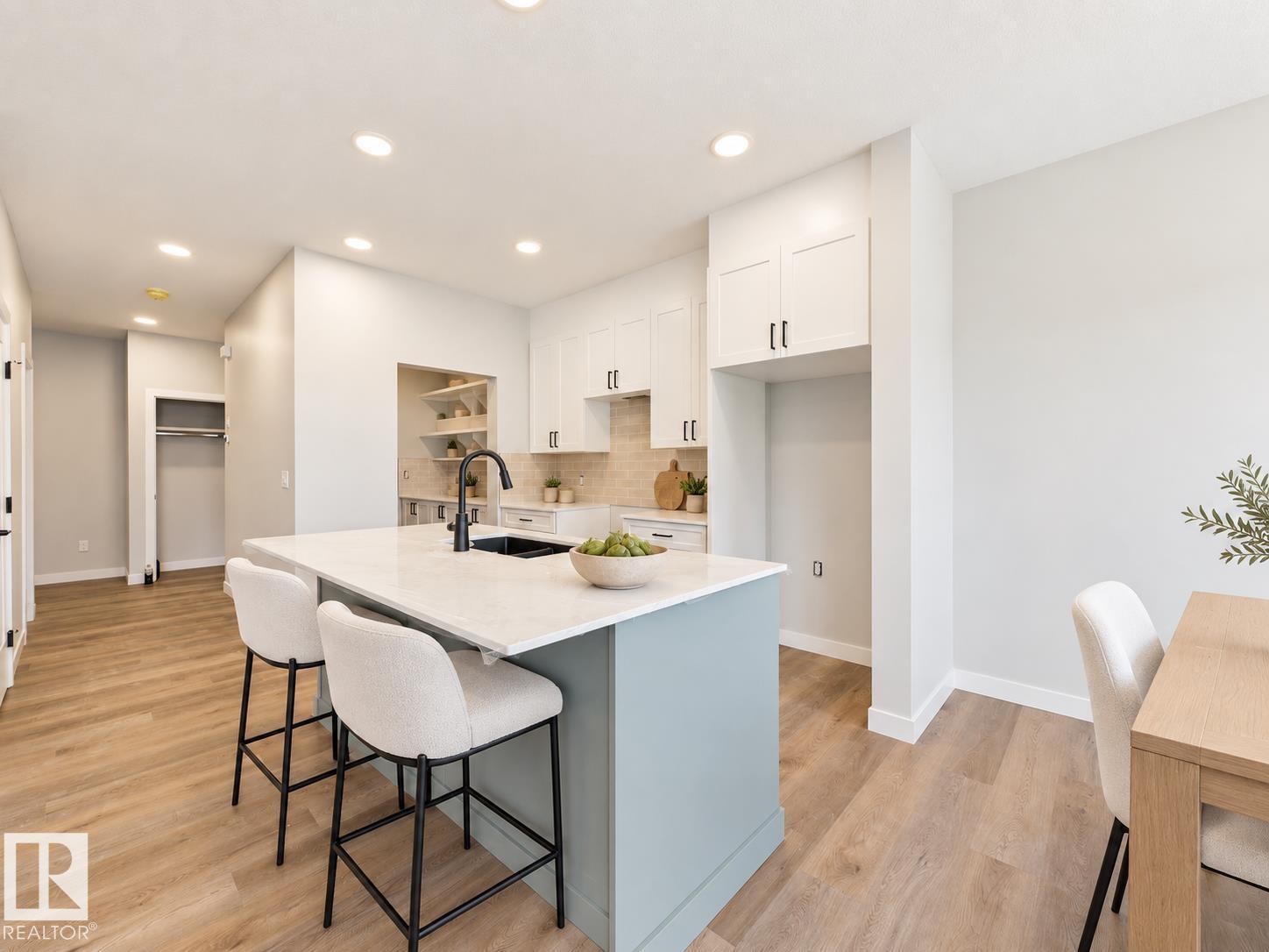 Property for sale at 139 CALEDON CR