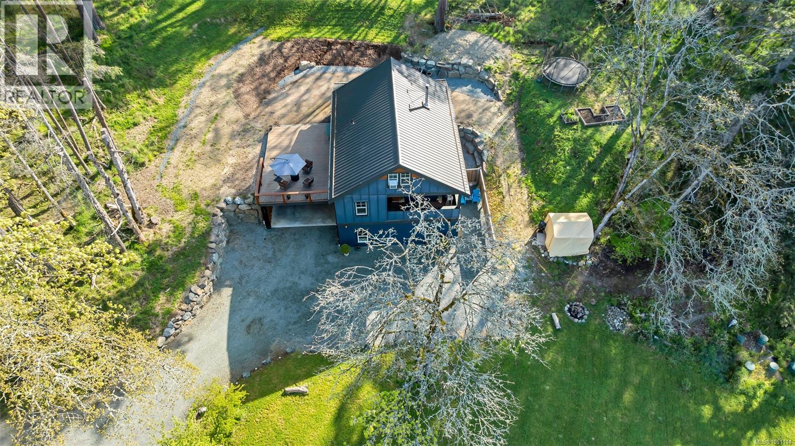 1029 Herd Rd, Duncan