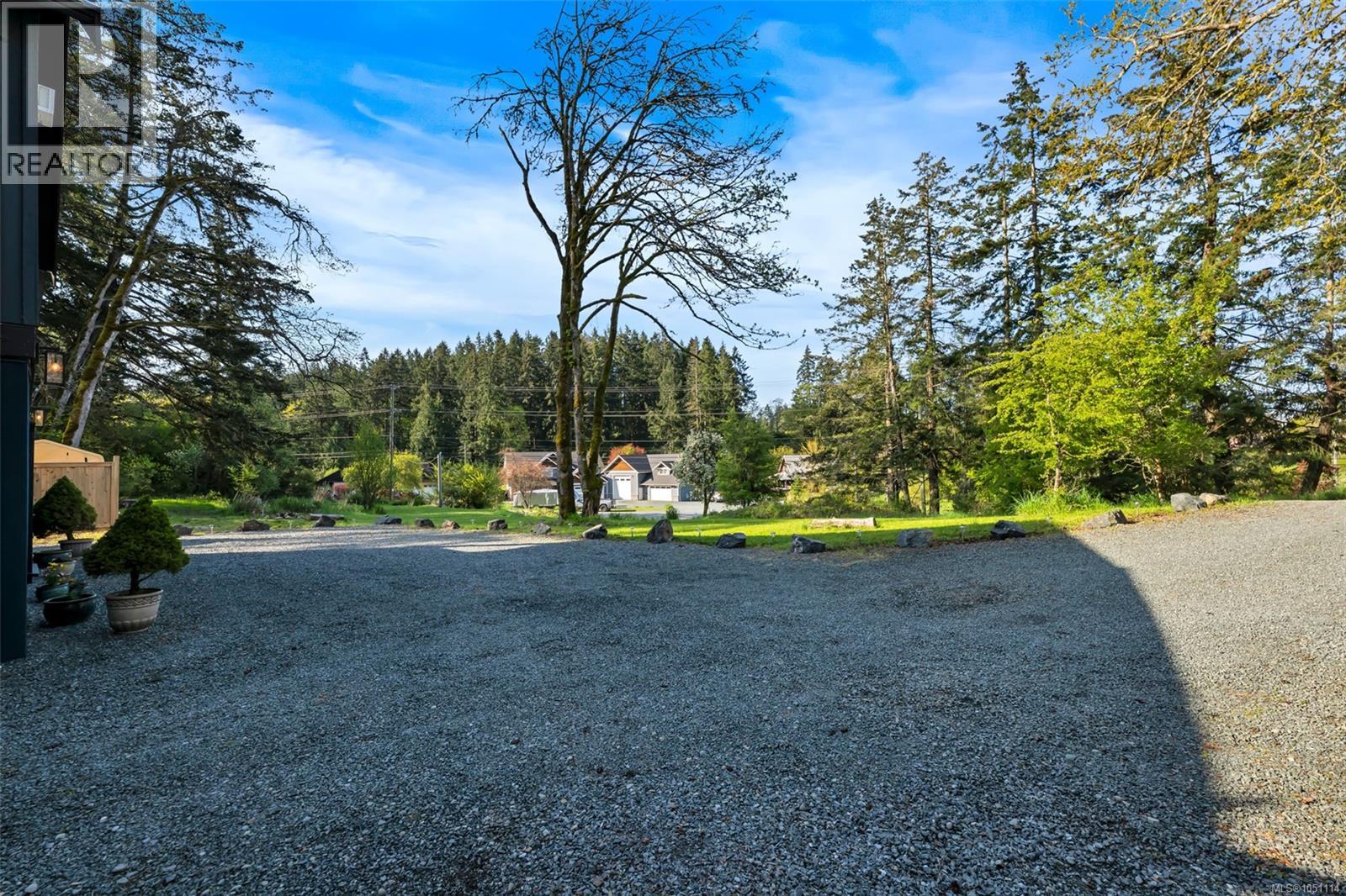 1029 Herd Rd, Duncan