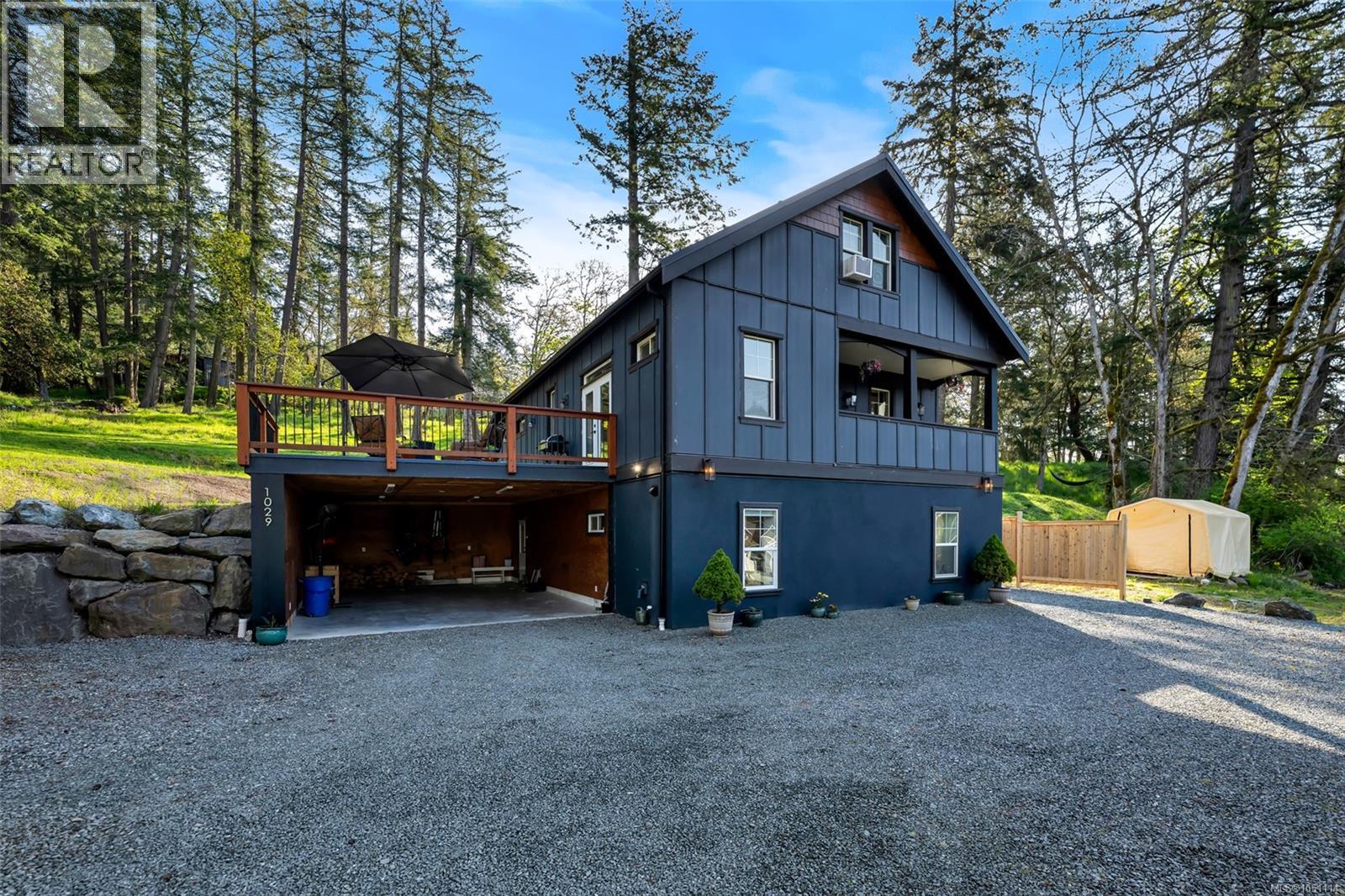 1029 Herd Rd, Duncan