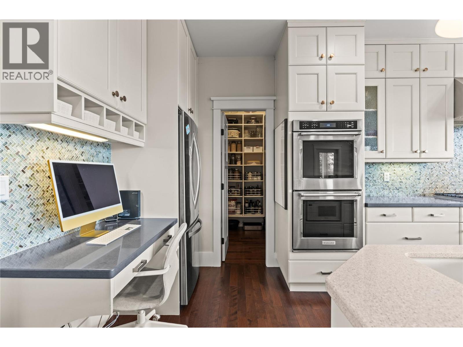 3690 Sage Avenue - 25