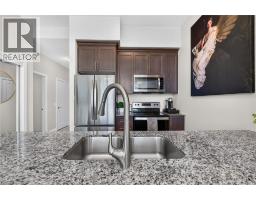 16 Concord Place Unit# Ph613, Grimsby, ON L3M0J1 Photo 14