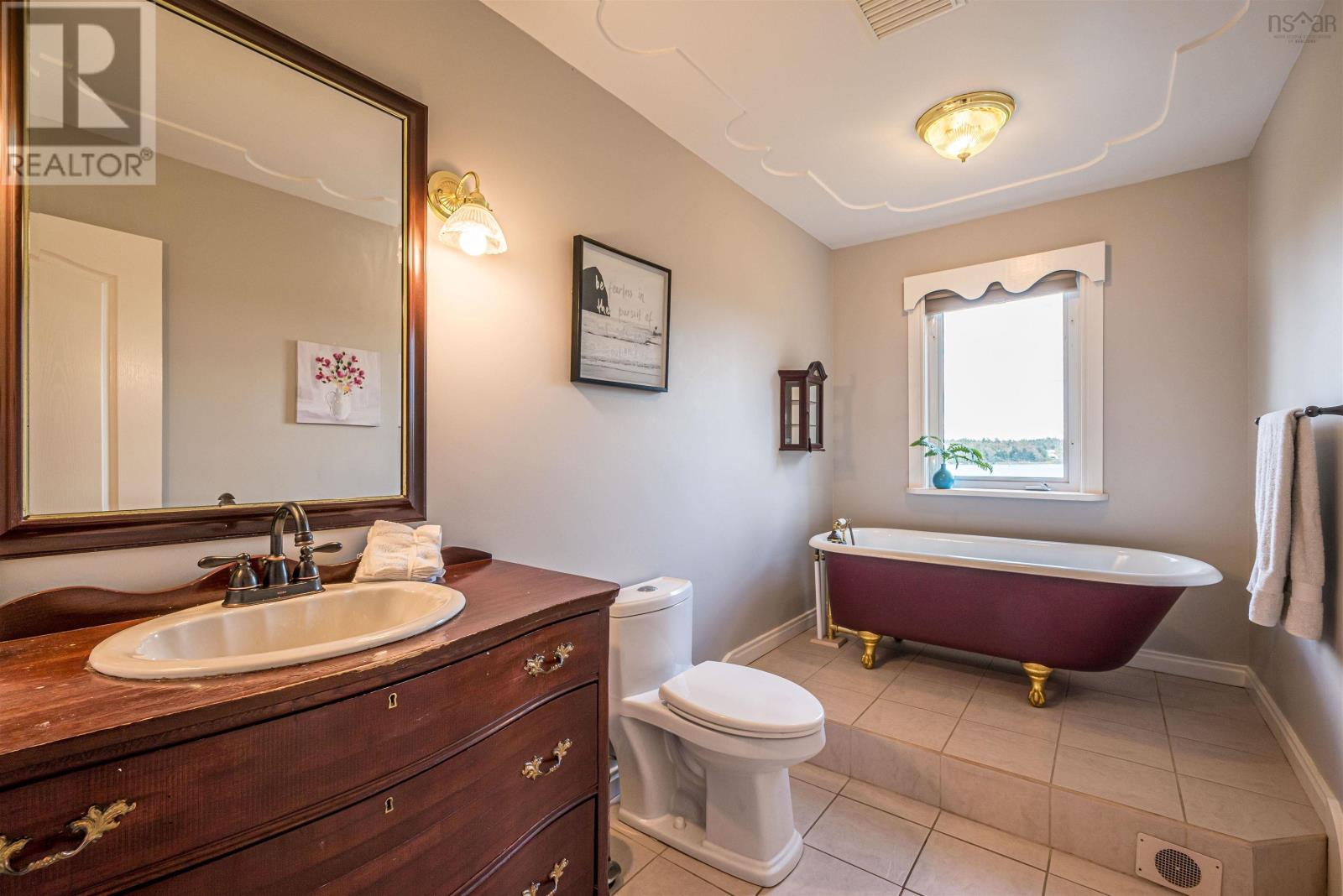 1724 Crowell Road - Image 16