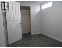 2170 Hawke Crescent Ne, Medicine Hat, AB T1C1J7 Photo 7