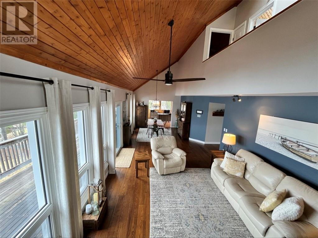 75 Curry Point - Image 5