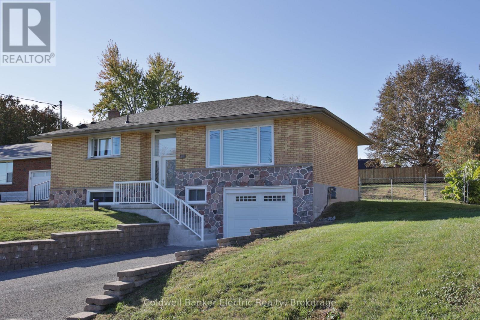 282 Gifford Drive, Douro-Dummer, ON photo 3