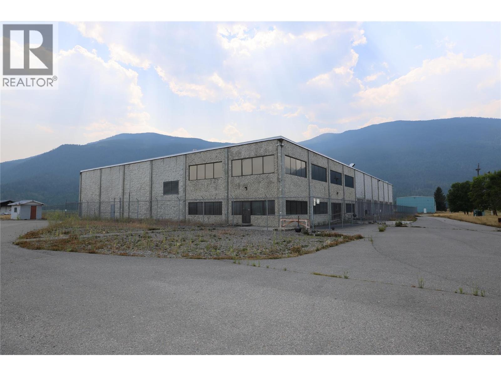  896 Reclamation Road, Creston - Image 1