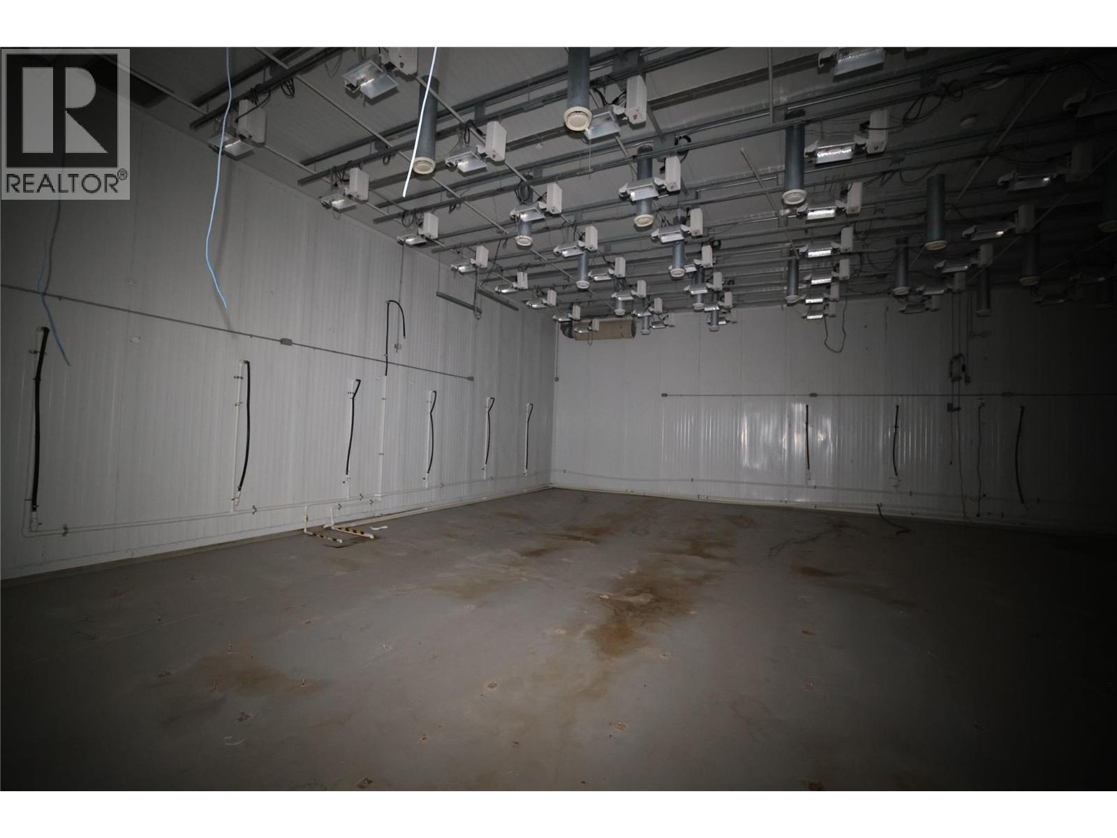  896 Reclamation Road, Creston - Image 1