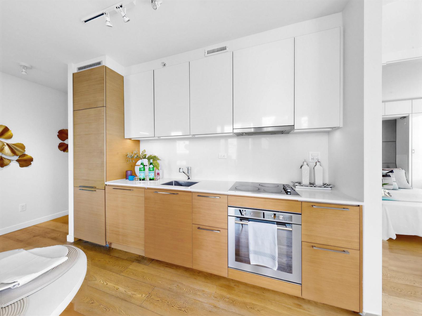 2 Bed, 2 Bath Apartment for Sale in Delta – 806 13438 CENTRAL AVENUE, Delta – MLS# R3173506 - Image 7
