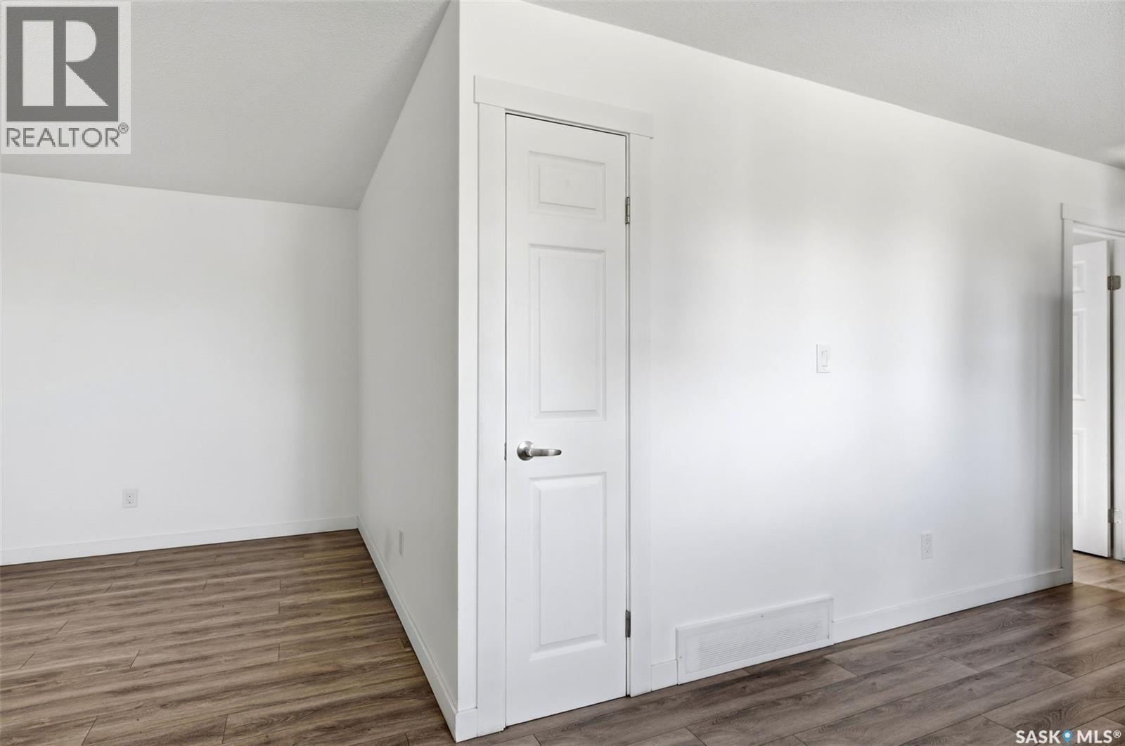 1502 Grosvenor STREET, Regina — photo 12
