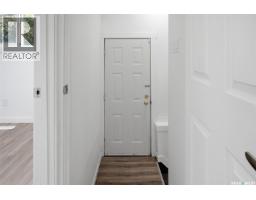 1502 Grosvenor Street, Regina, SK S4N4C6 Photo 18