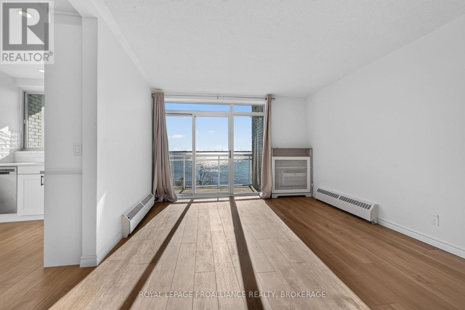 #306 1 MOWAT AVENUE - Image 10