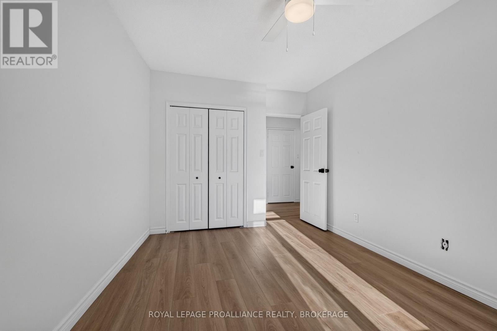 #306 1 MOWAT AVENUE - Image 5