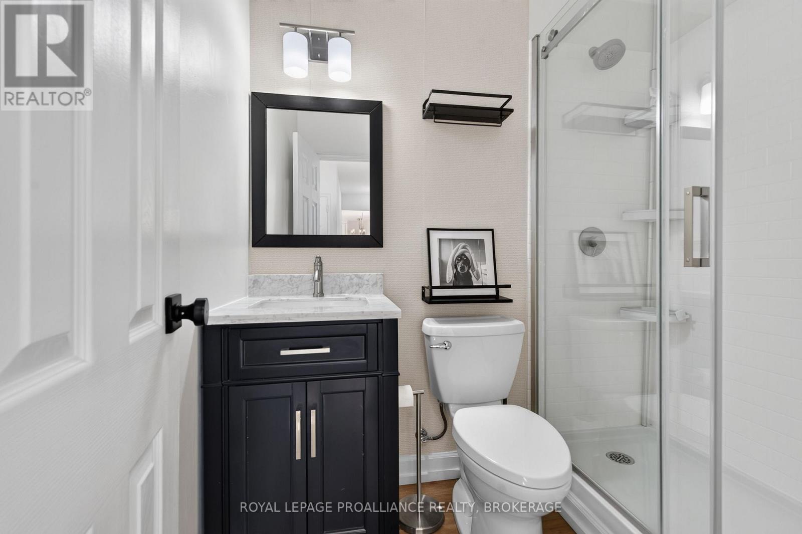 #306 1 MOWAT AVENUE - Image 8