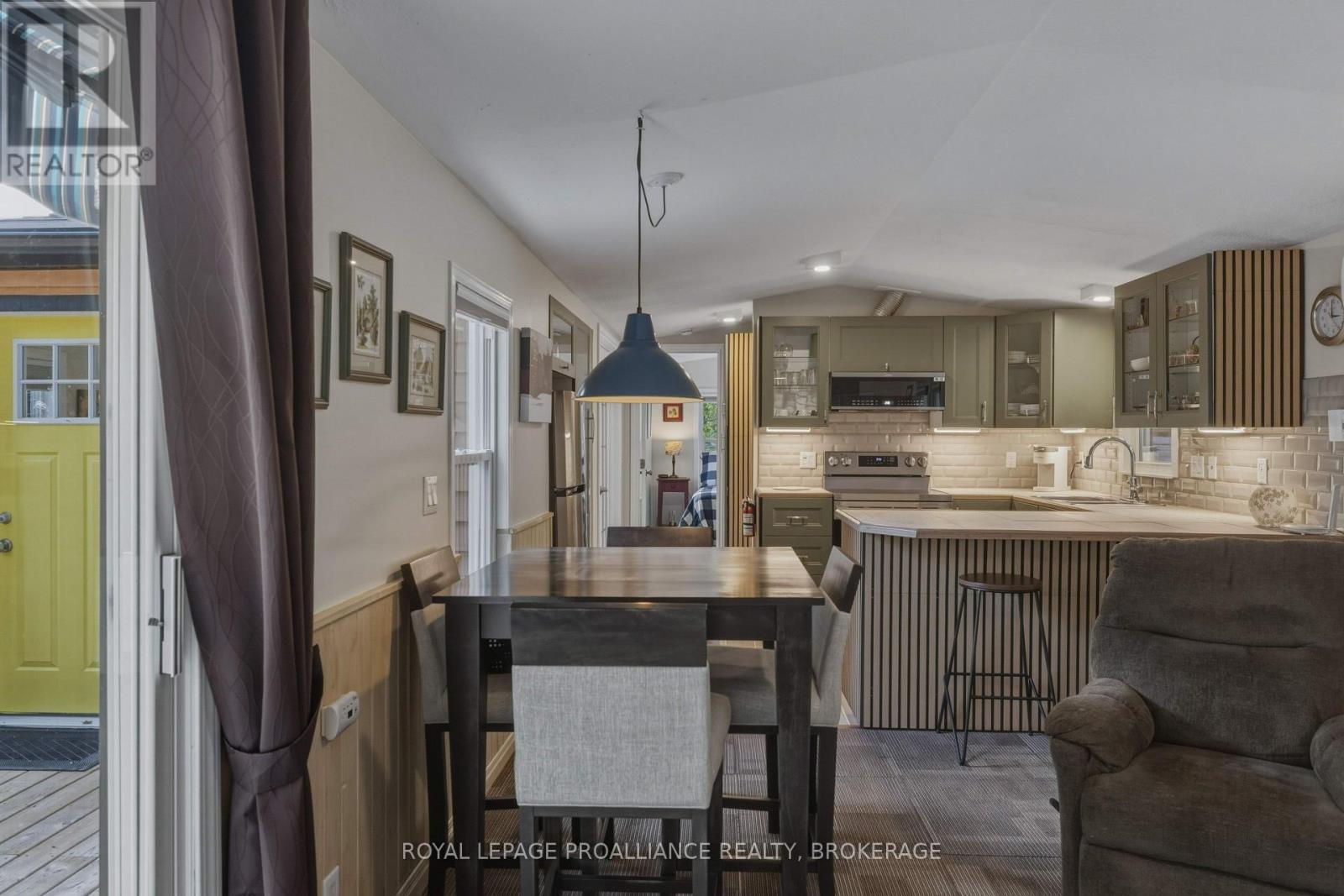 106 OLD RIVER ROAD - Image 19