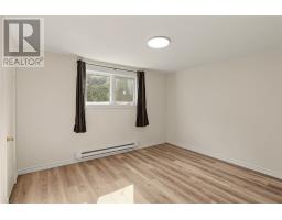 83 Viking Road thumbnail 23
