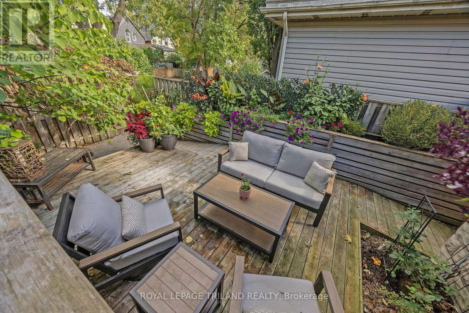 8 MCKENZIE AVENUE - Image 27