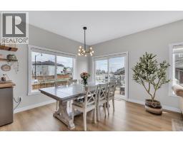 Living room - 315 Monterey Place Se, High River, AB T1V0H6 Photo 8