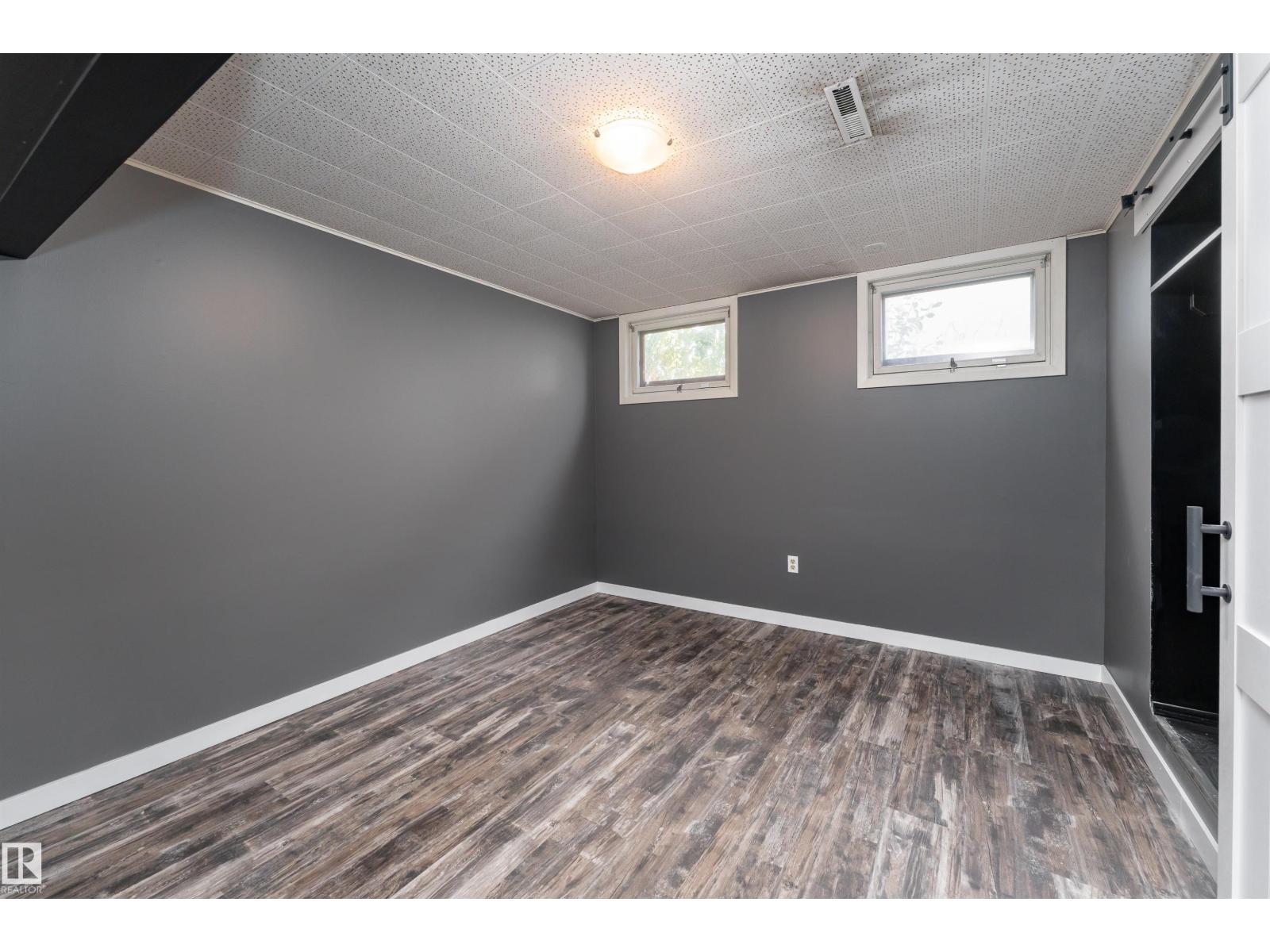 13220 77 ST NW - 29