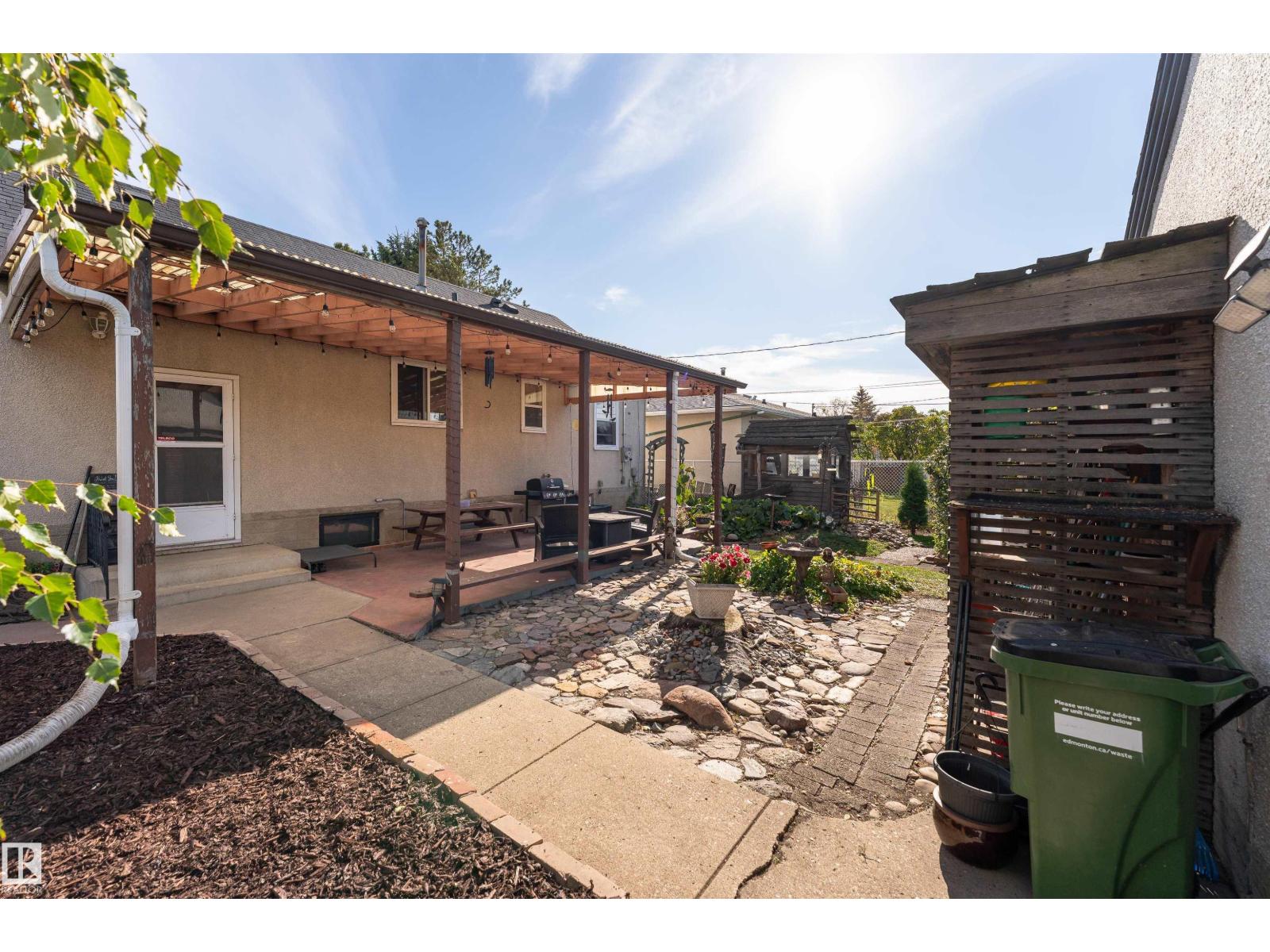 13220 77 ST NW - 41