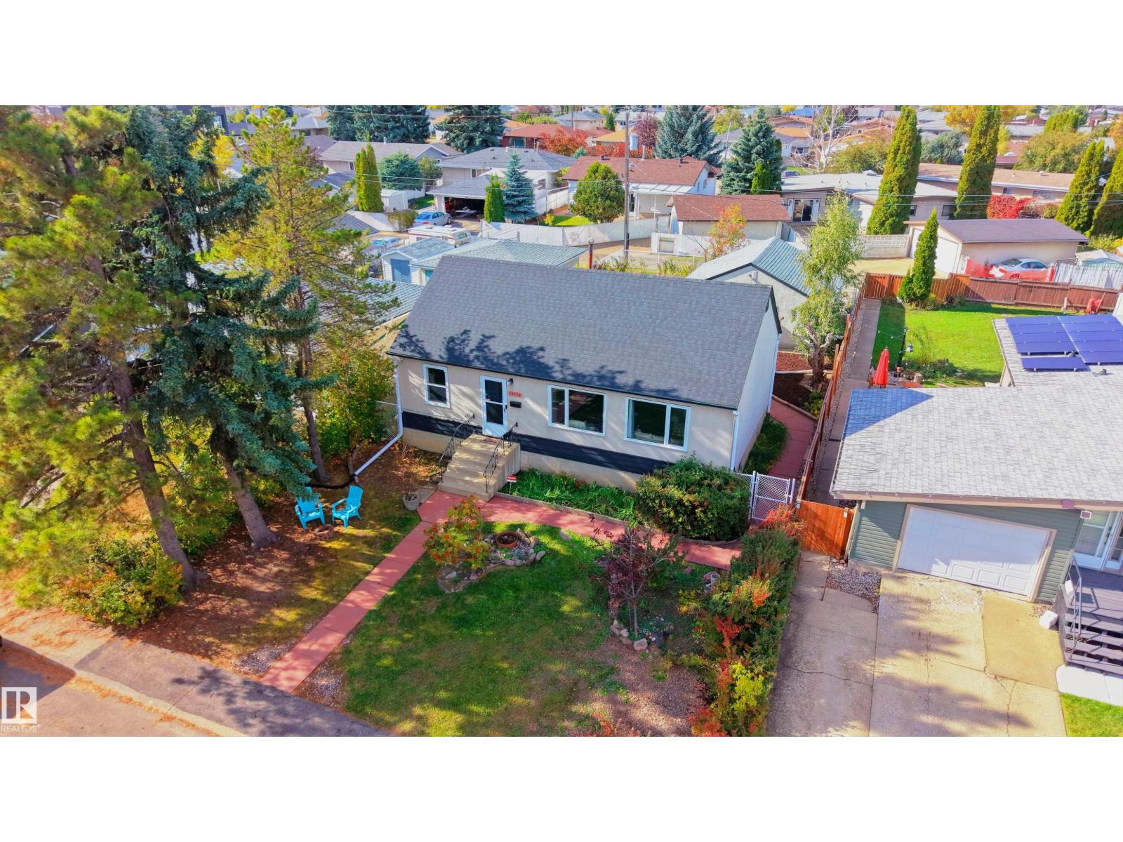13220 77 ST NW - 50