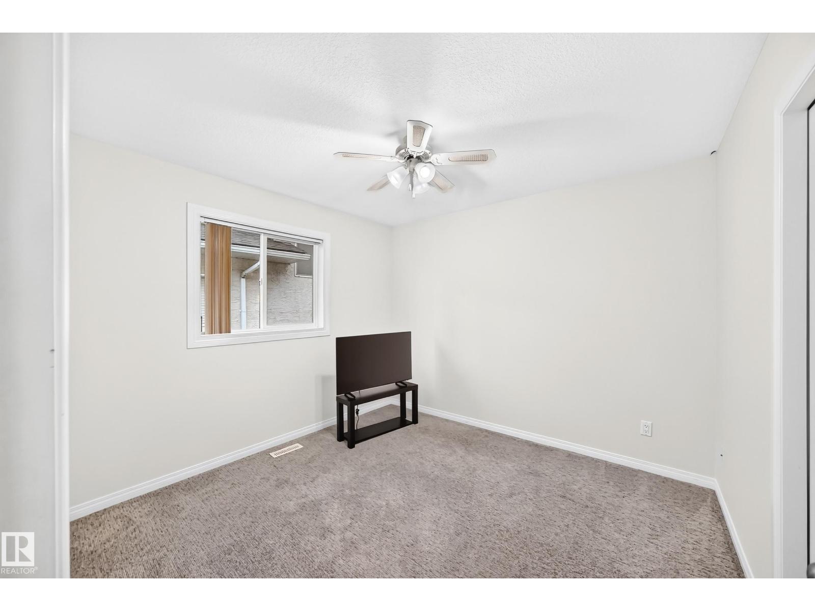 3460 30 St NW - 19