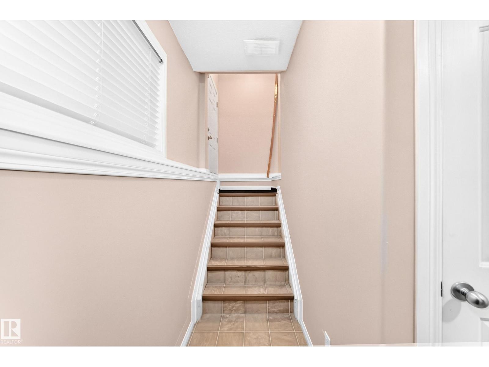 3460 30 St NW - 58