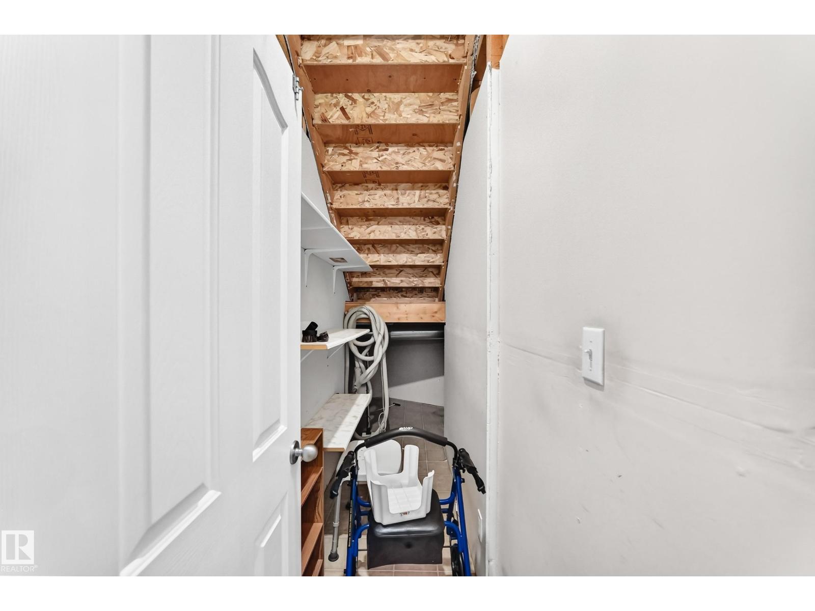 3460 30 St NW - 61