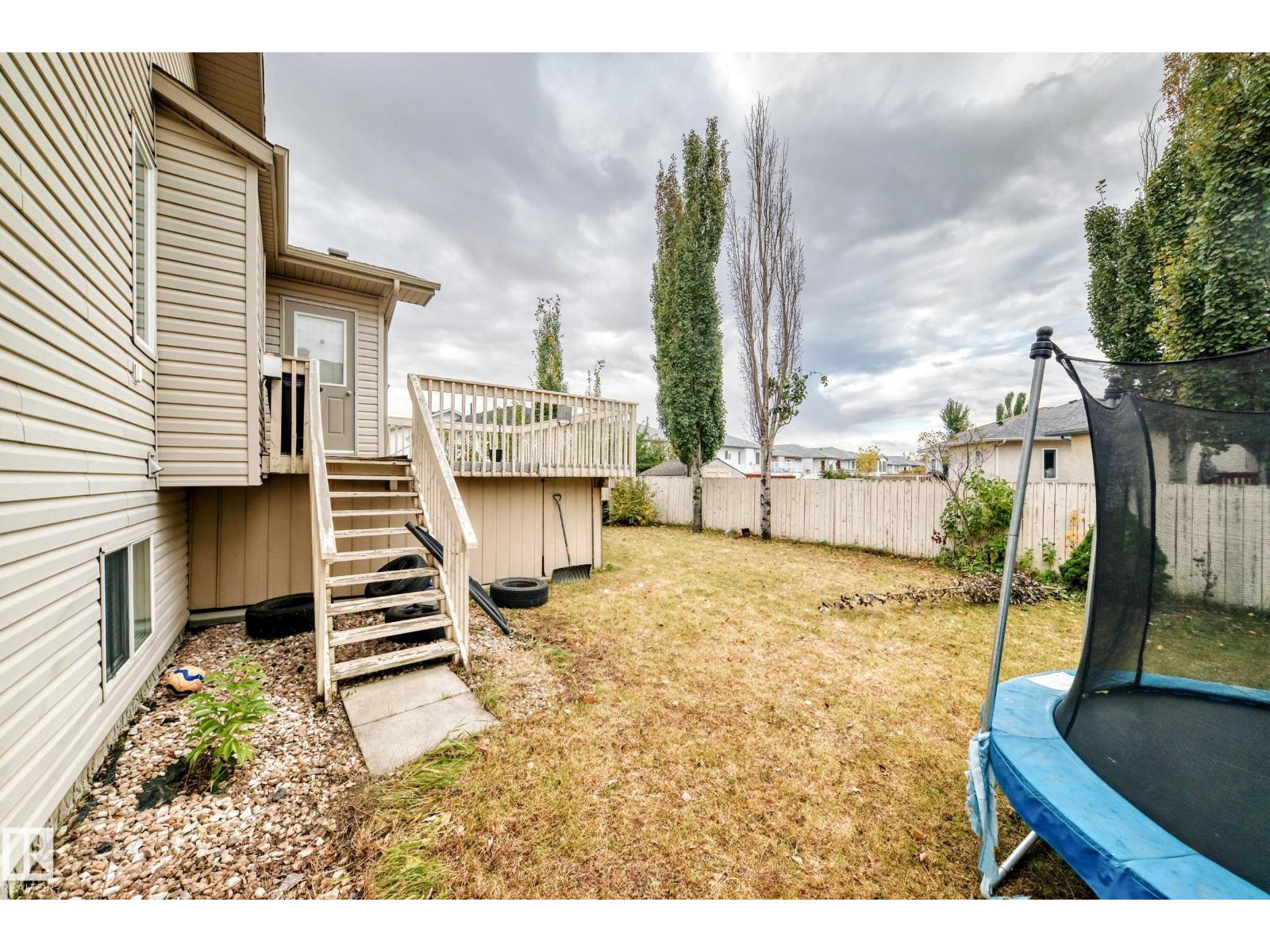 3460 30 St NW - 70
