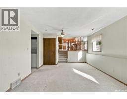 518 Bronson Crescent, Saskatoon, SK S7J5E3 Photo 16