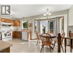 4pc Ensuite bath - 518 Bronson Crescent, Saskatoon, SK S7J5E3 Photo 9