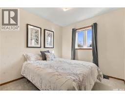 518 Bronson Crescent, Saskatoon, SK S7J5E3 Photo 26
