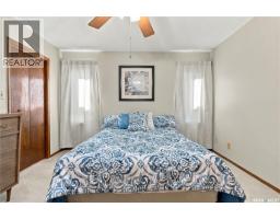 518 Bronson Crescent, Saskatoon, SK S7J5E3 Photo 34