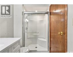 518 Bronson Crescent, Saskatoon, SK S7J5E3 Photo 25