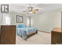 518 Bronson Crescent, Saskatoon, SK S7J5E3 Photo 32