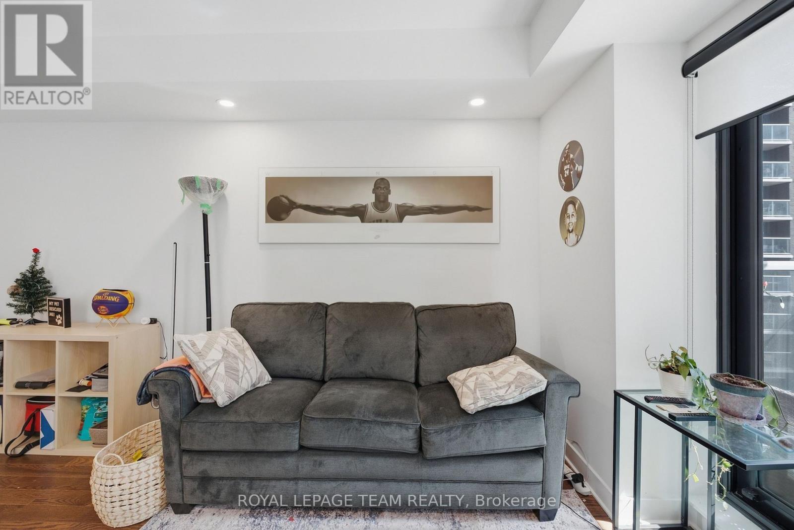 180 George Street — photo 18