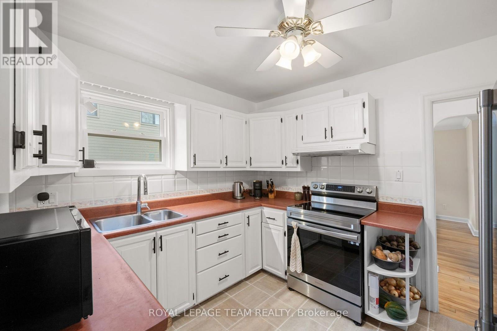 1272 LIVINGSTONE AVENUE - Image 15