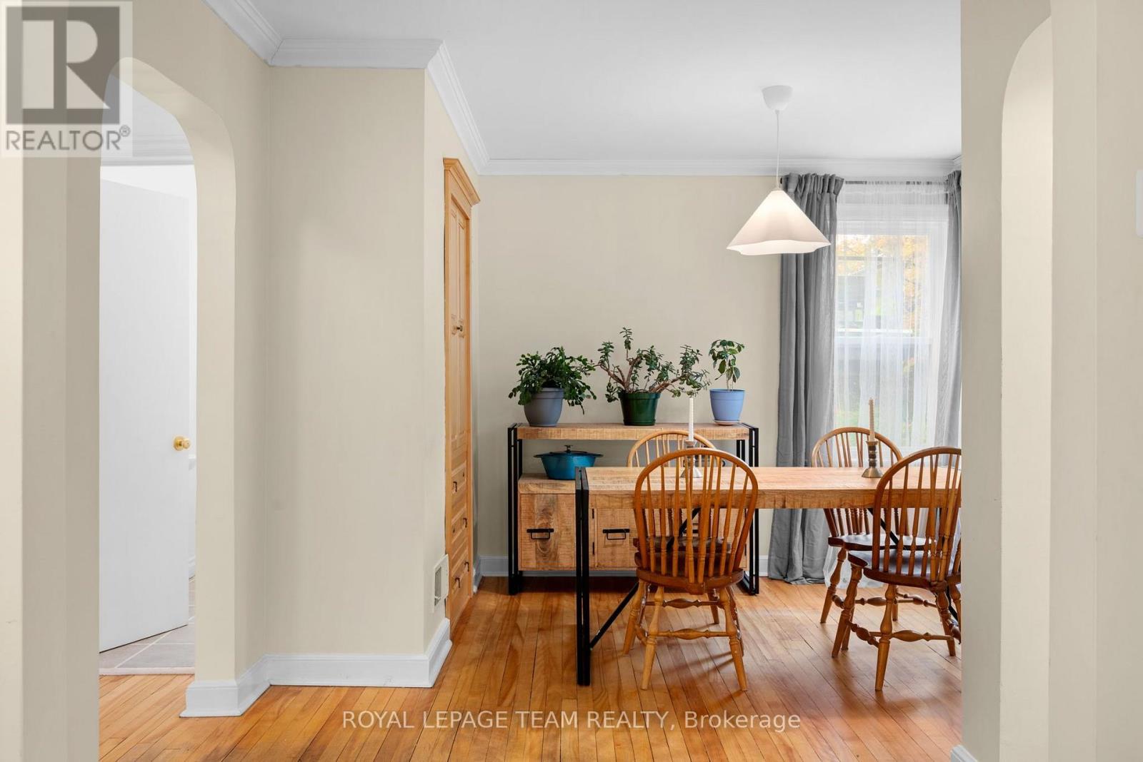 1272 LIVINGSTONE AVENUE - Image 9