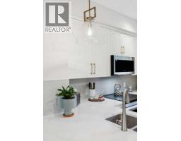 7, 1935 35 Street SW - photo 3