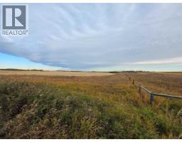 12-12-21-29w4,  64 Street E, Rural Foothills County, AB T0L0X0 Photo 12