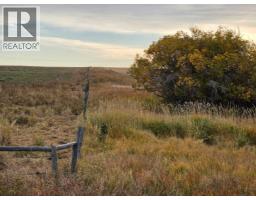 12-12-21-29w4,  64 Street E, Rural Foothills County, AB T0L0X0 Photo 13