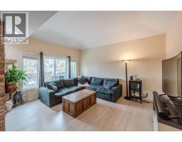 Dining nook - 138 Evergreen Crescent, Penticton, BC V2A7Y5 Photo 25