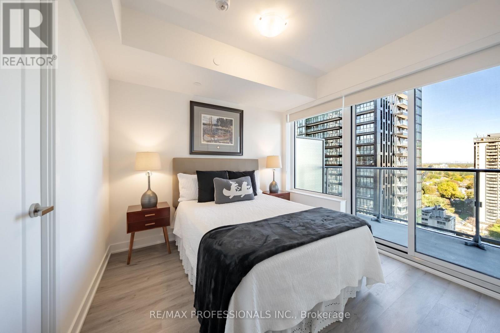 2103- 99 Broadway Avenue, Toronto, ON photo 4