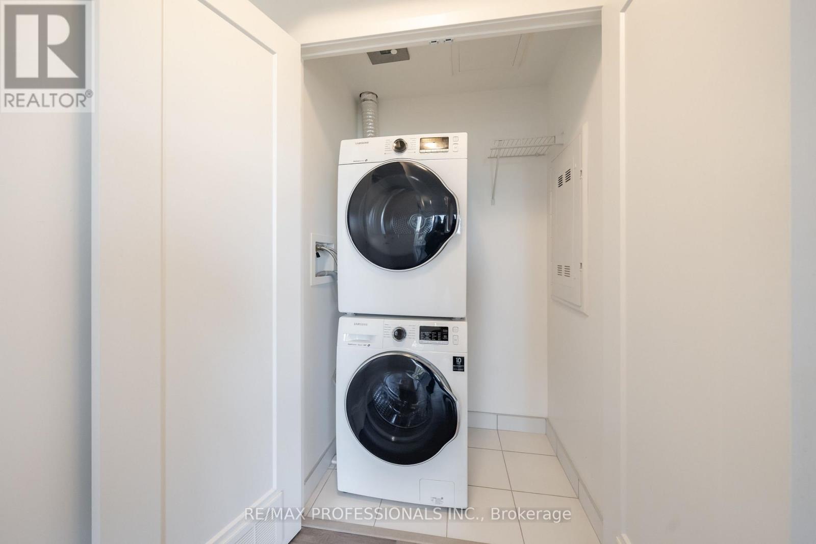 2103- 99 Broadway Avenue, Toronto, ON photo 8