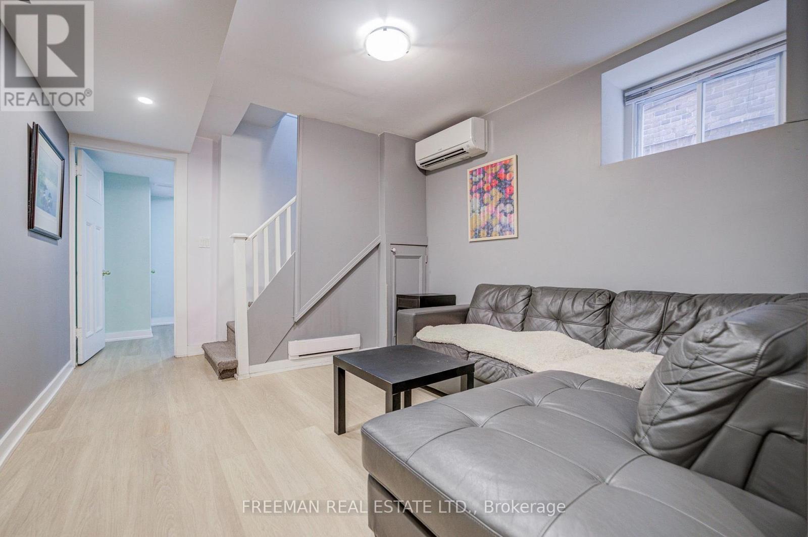 468 Markham Street, Toronto, ON photo 41