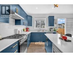 271 Carringham Road NW - photo 14