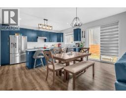 271 Carringham Road NW - photo 9