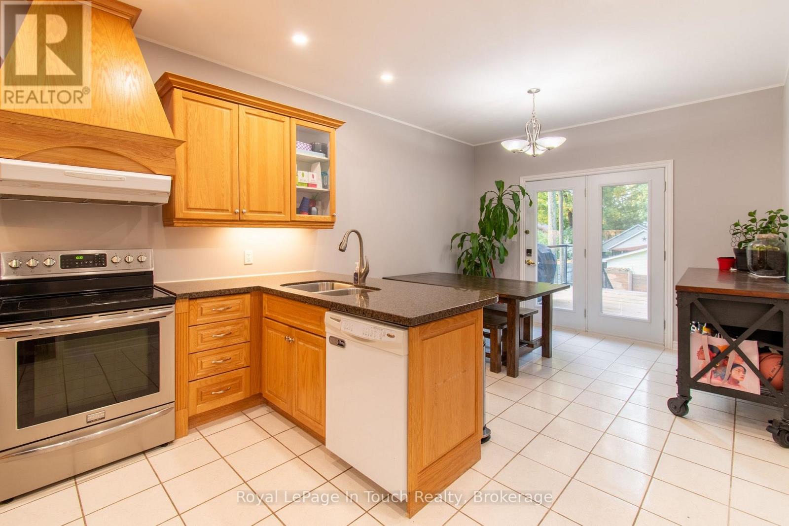 58 OLIVER DRIVE - Image 15